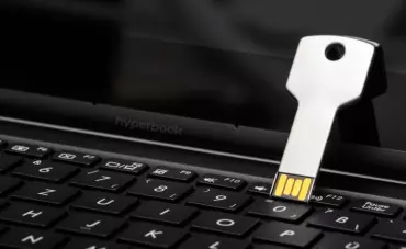 Klucze sprzętowe YubiKey – bezpieczeństwo na wyciągnięcie ręki. Klucze sprzętowe YubiKey – bezpieczeństwo na wyciągnięcie ręki.